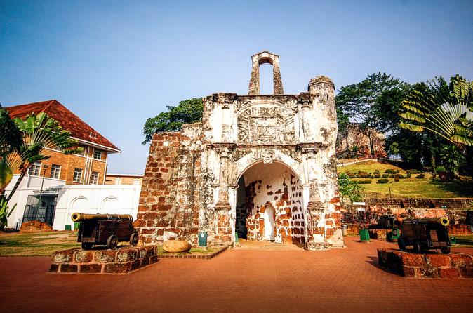 Malacca-golf-courses-in-Malacca