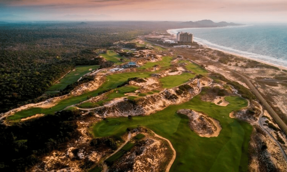 Bluffs Ho Tram Strip Best Golf Courses in Asia