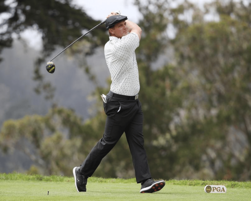 Bryson DeChambeau swing
